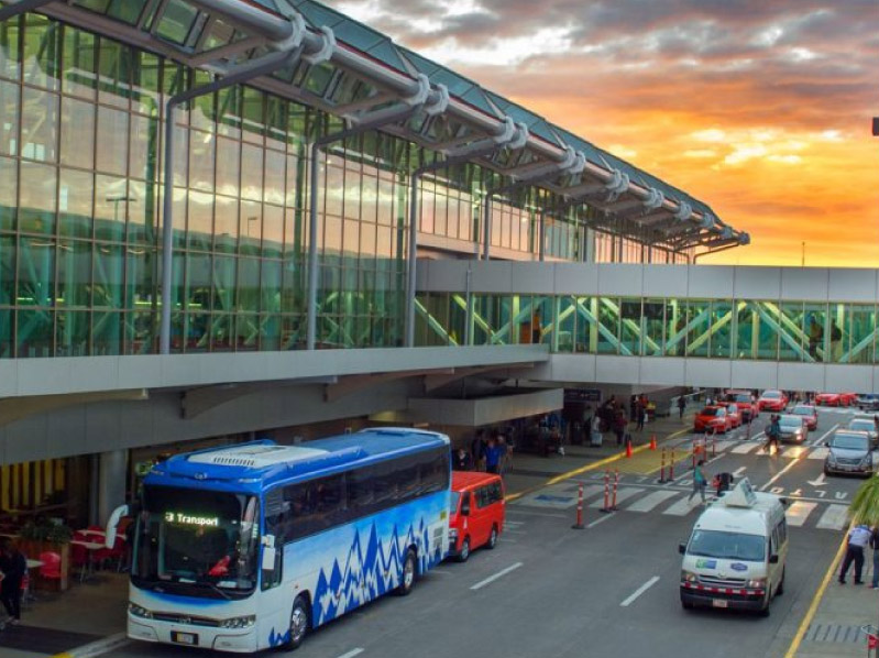 airport.jpg